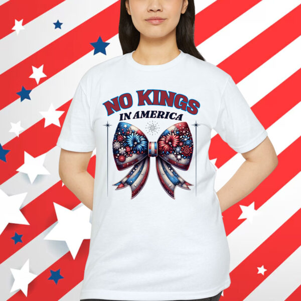 Coquette Bow No Kings In America Patriotic T-Shirt