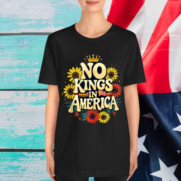No King In American Retro Floral T-Shirt