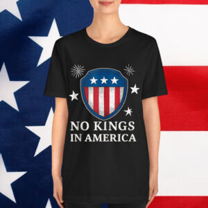 No Kings In America 4th Of July US flag Independence Day T-Shirt
