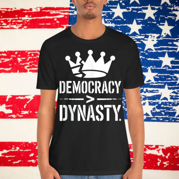 No Kings Just In America Protest Rebellion Liberty Graphic T-Shirt