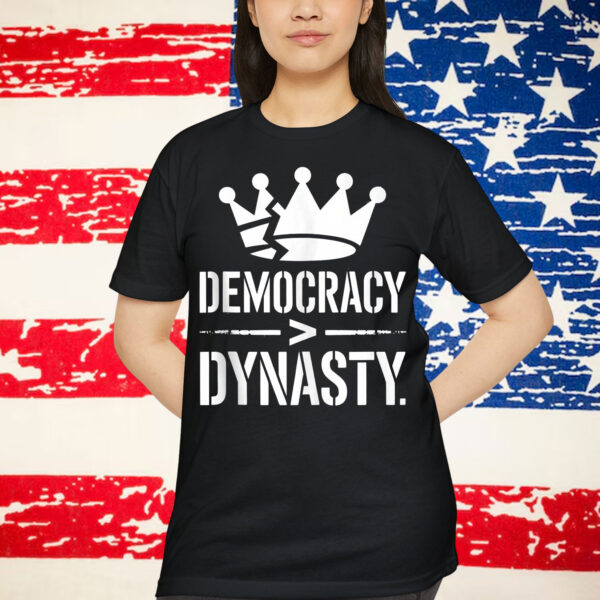 No Kings Just In America Protest Rebellion Liberty Graphic T-Shirt