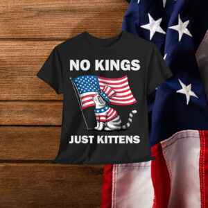 No Kings Just Kittens Patriotic Protest Cat T-Shirt