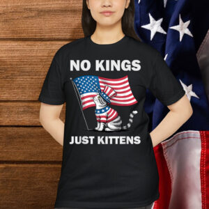 No Kings Just Kittens Patriotic Protest Cat T-Shirt