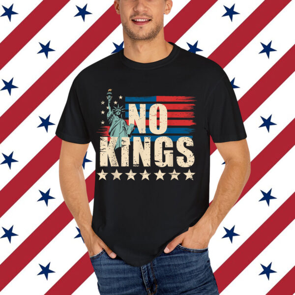 No Kings in America 4th Of July Womens T-Shirt