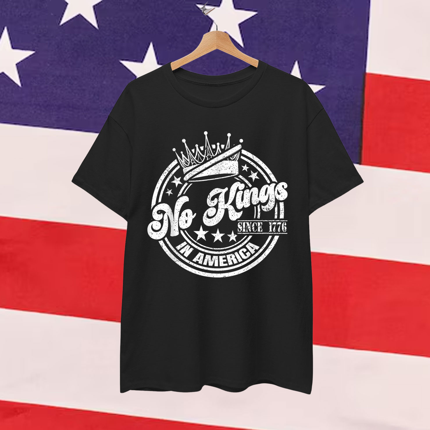 Patriotic No Kings in America 1776 Design T-Shirt