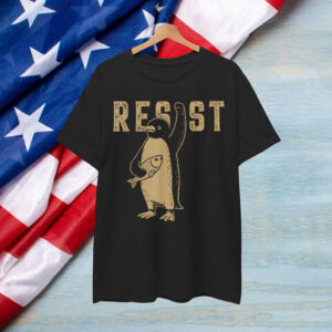 Resist Penguin Activism Graphic Anti Trump T-Shirt
